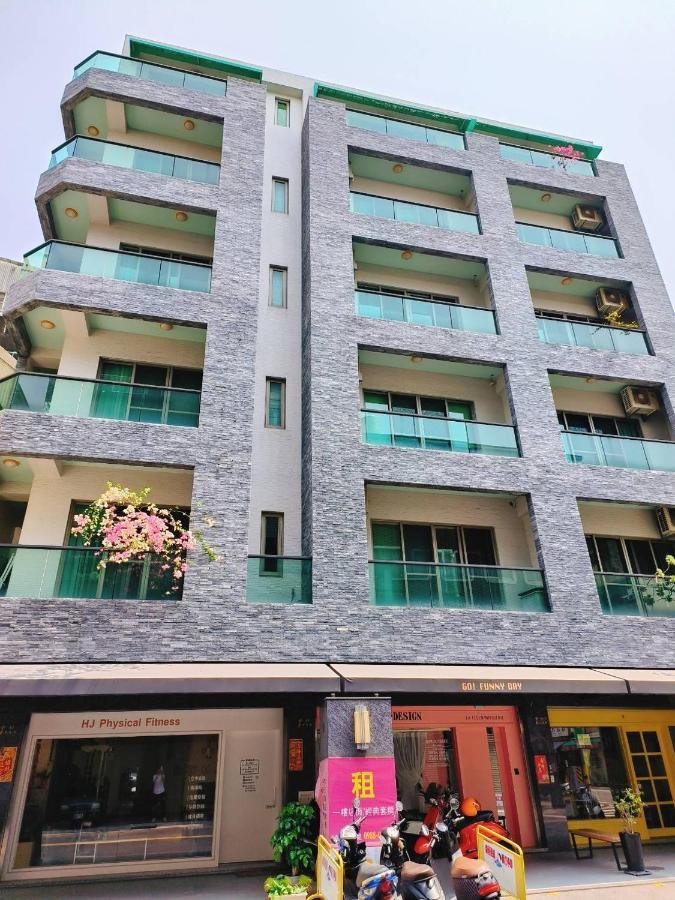 Elsa House Hotel Tainan Buitenkant foto