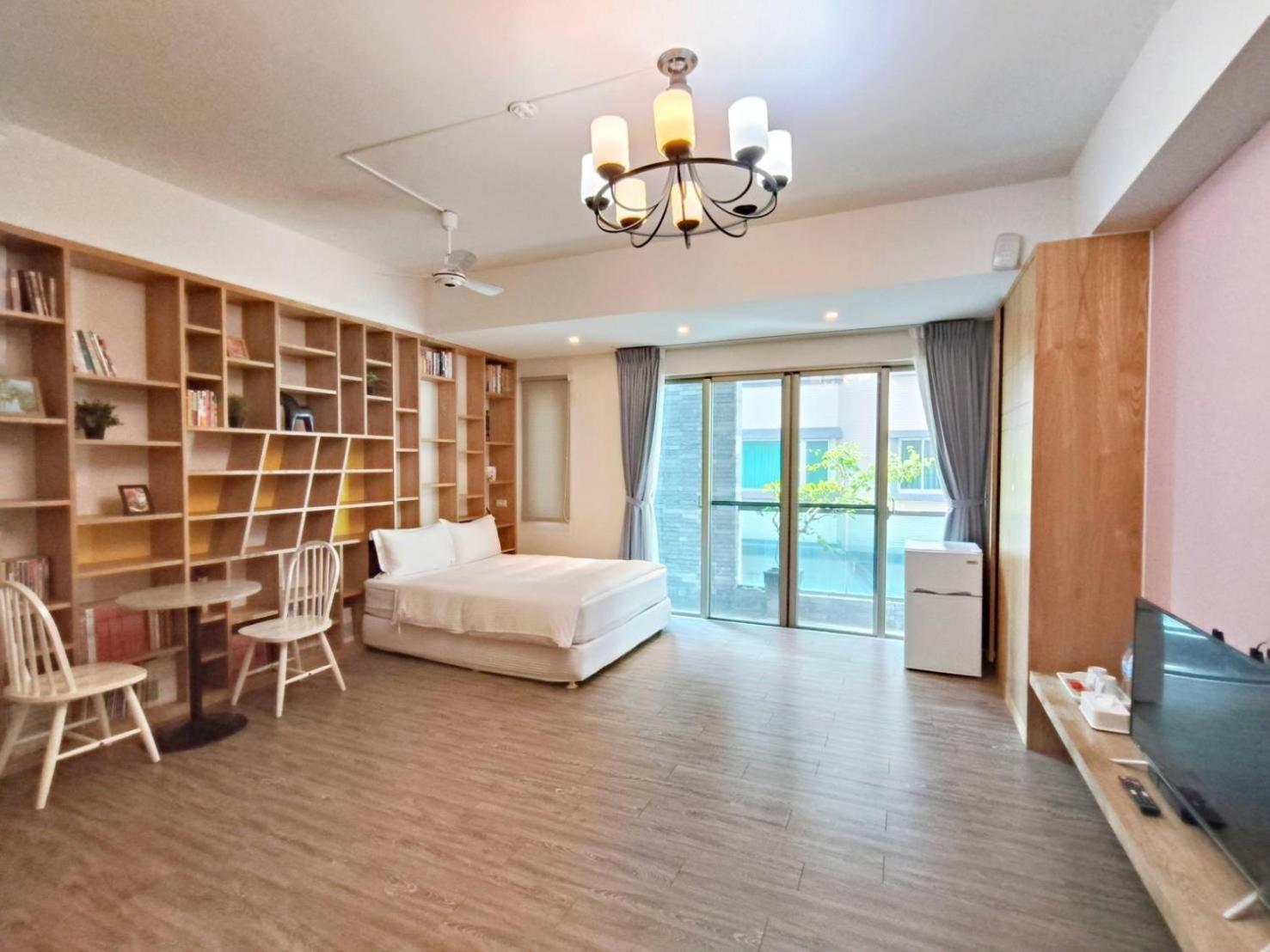 Elsa House Hotel Tainan Buitenkant foto