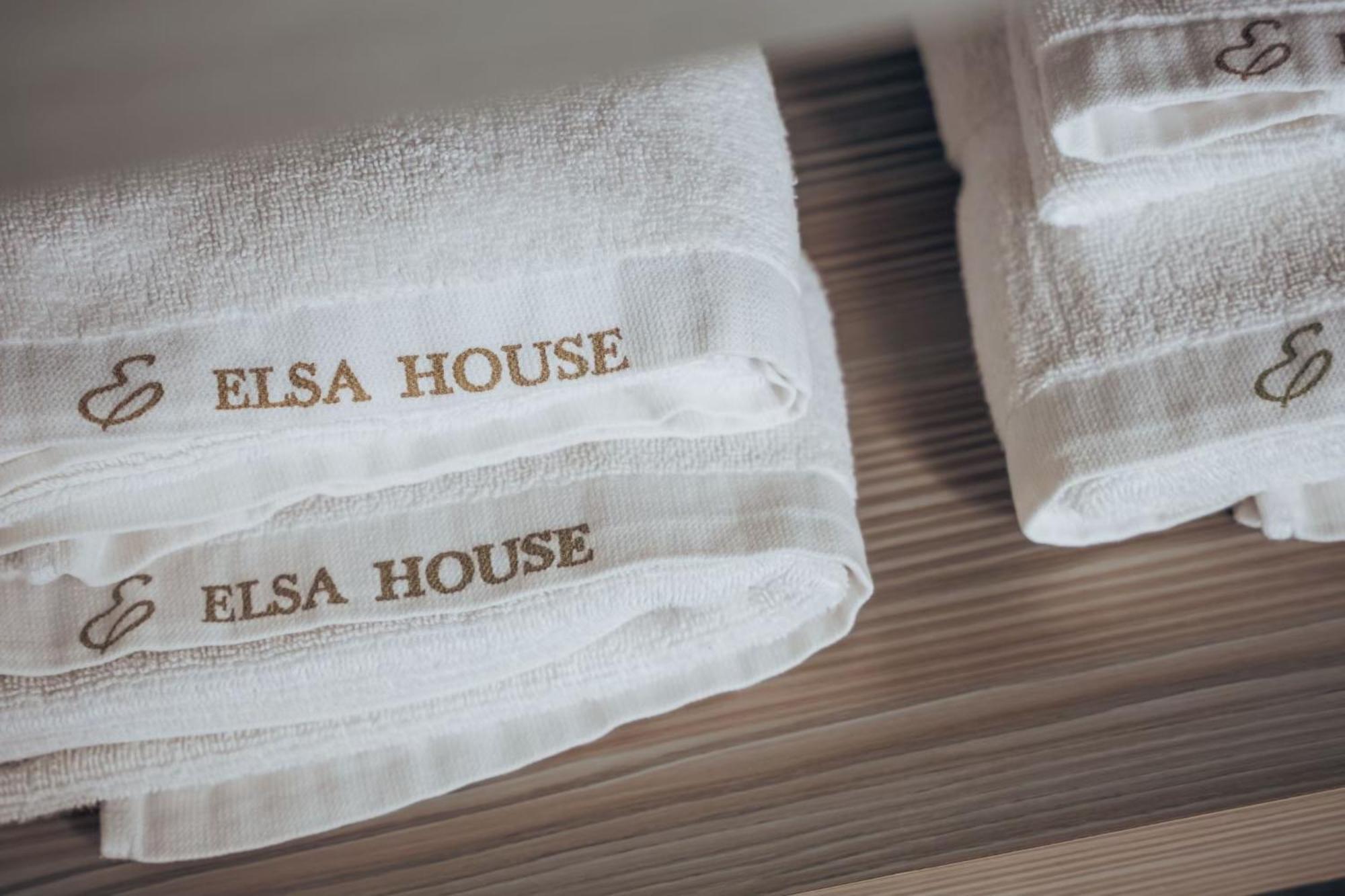 Elsa House Hotel Tainan Buitenkant foto